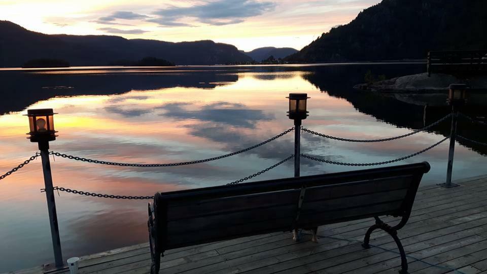 Revsnes Hotel Byglandsfjord Bagian luar foto